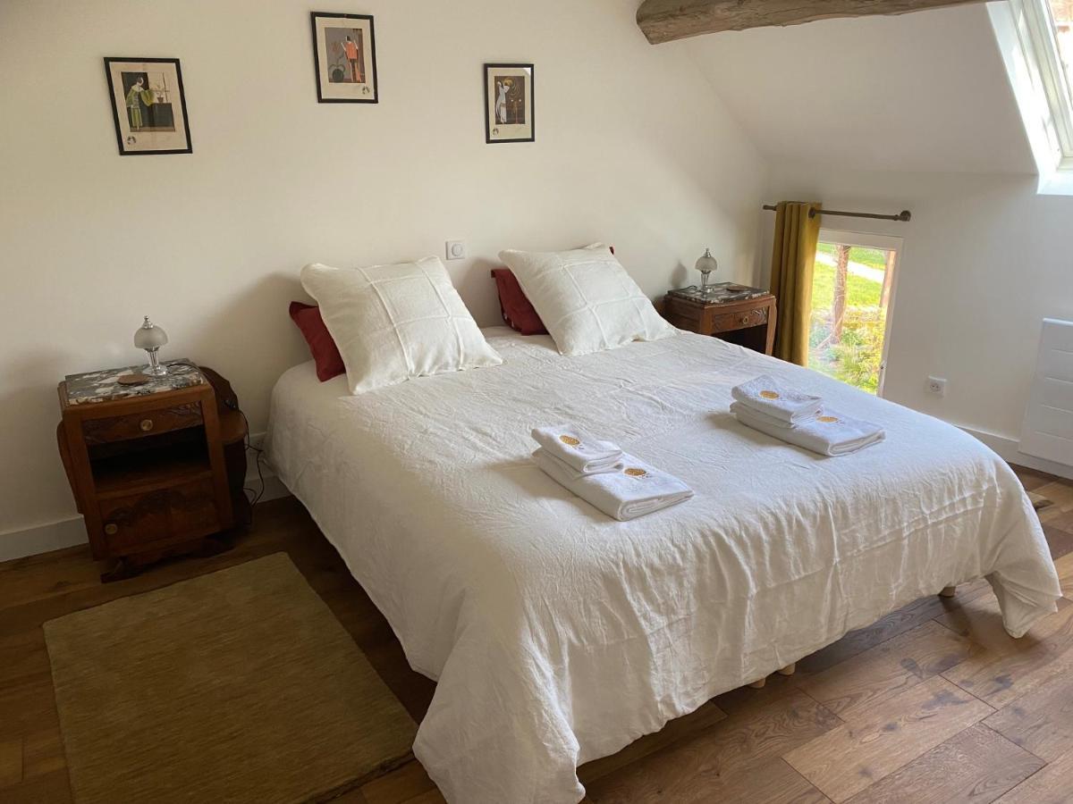 Une Vie En Rose Pressagny l'Orgueilleux Bilik gambar