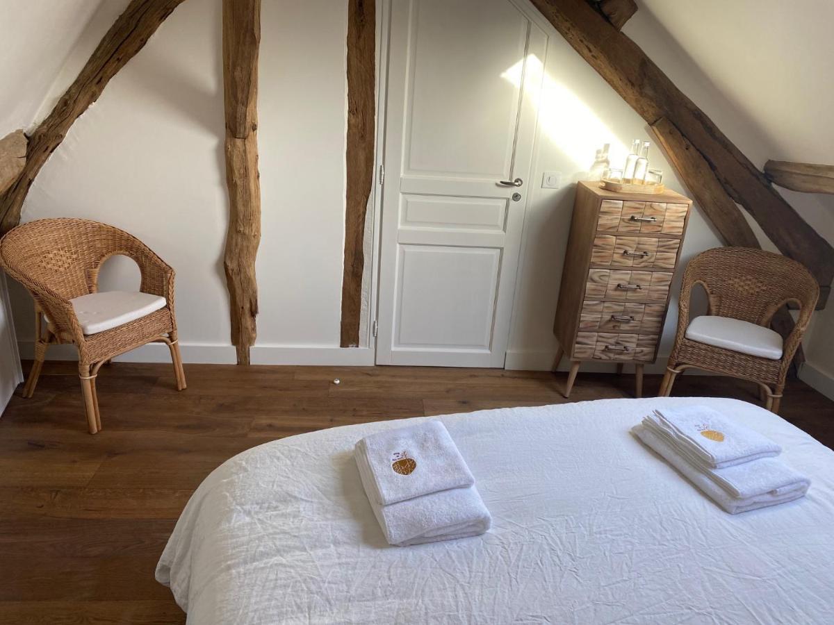 Une Vie En Rose Pressagny l'Orgueilleux Luaran gambar