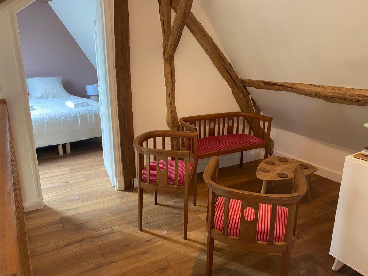 Une Vie En Rose Pressagny l'Orgueilleux Luaran gambar