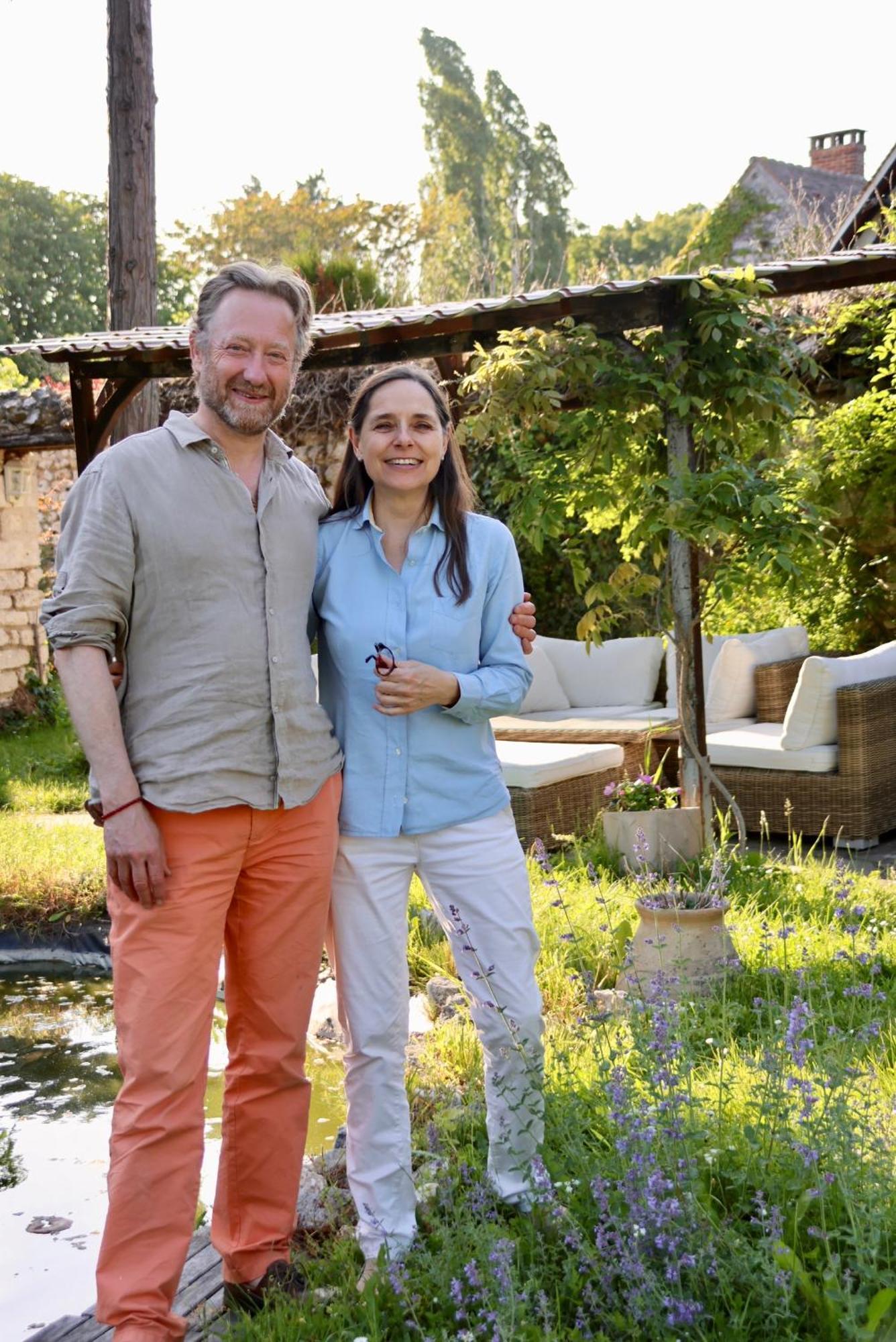 Une Vie En Rose Pressagny l'Orgueilleux Luaran gambar